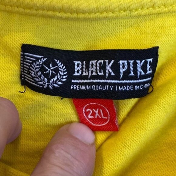 Black Pike Mens T-Shirt 2XL Yellow & Pink T-Shirt With Embroidered Bear Design - Picture 5 of 12